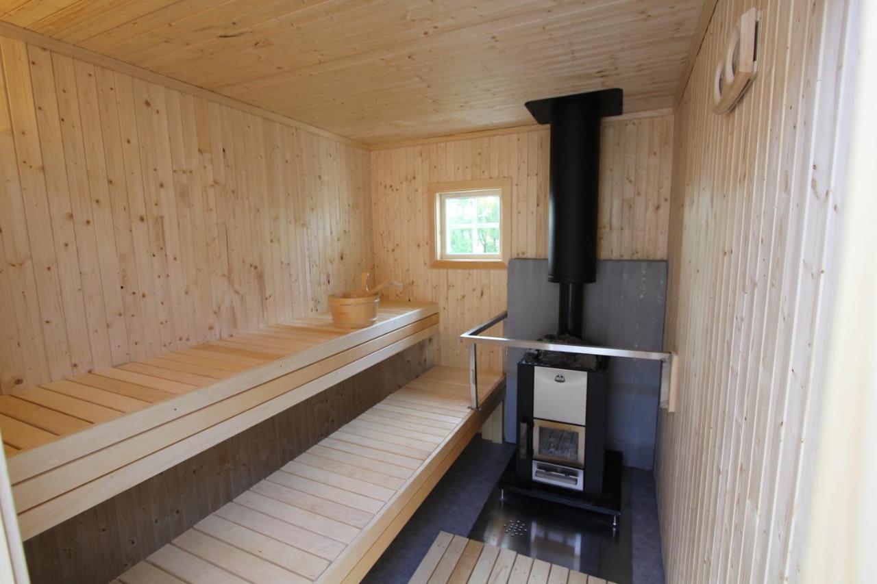 Lyngen Fjordcamp Villa Nord-Lenangen Екстериор снимка