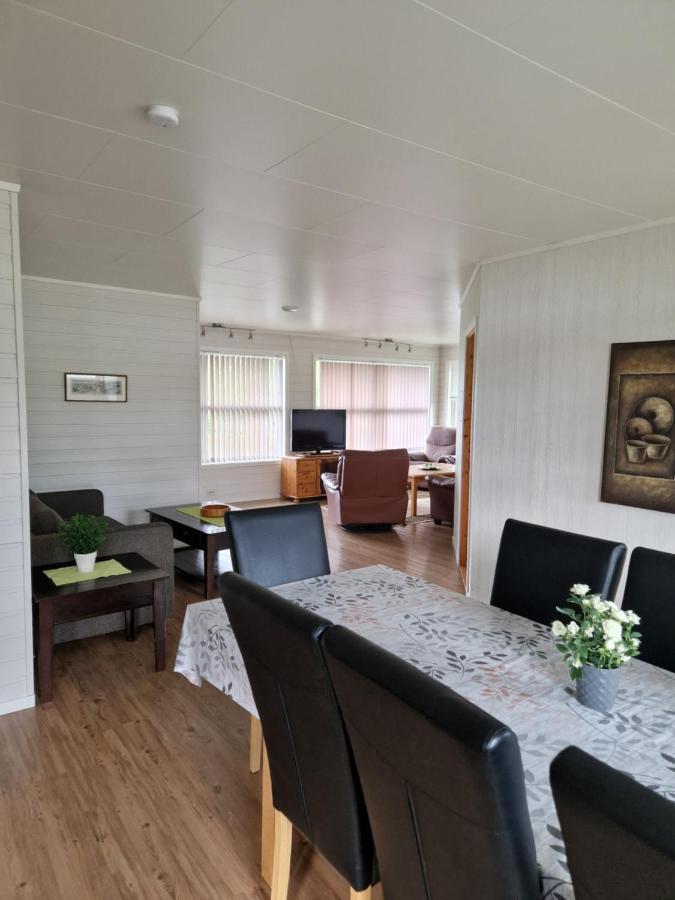 Lyngen Fjordcamp Villa Nord-Lenangen Екстериор снимка