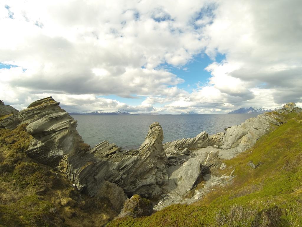 Lyngen Fjordcamp Villa Nord-Lenangen Екстериор снимка